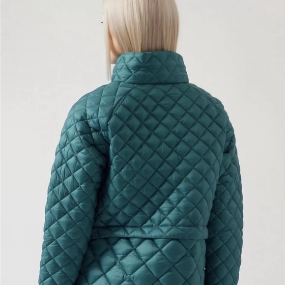 ATHLETA WHISPER FEATHERLESS PUFFER JACKET - Picture 2 of 7